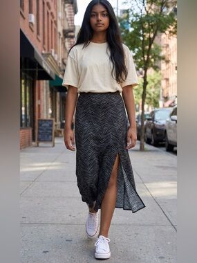 Anine Bing - Dolly Silk Skirt in Willow Green Zebra Size Small